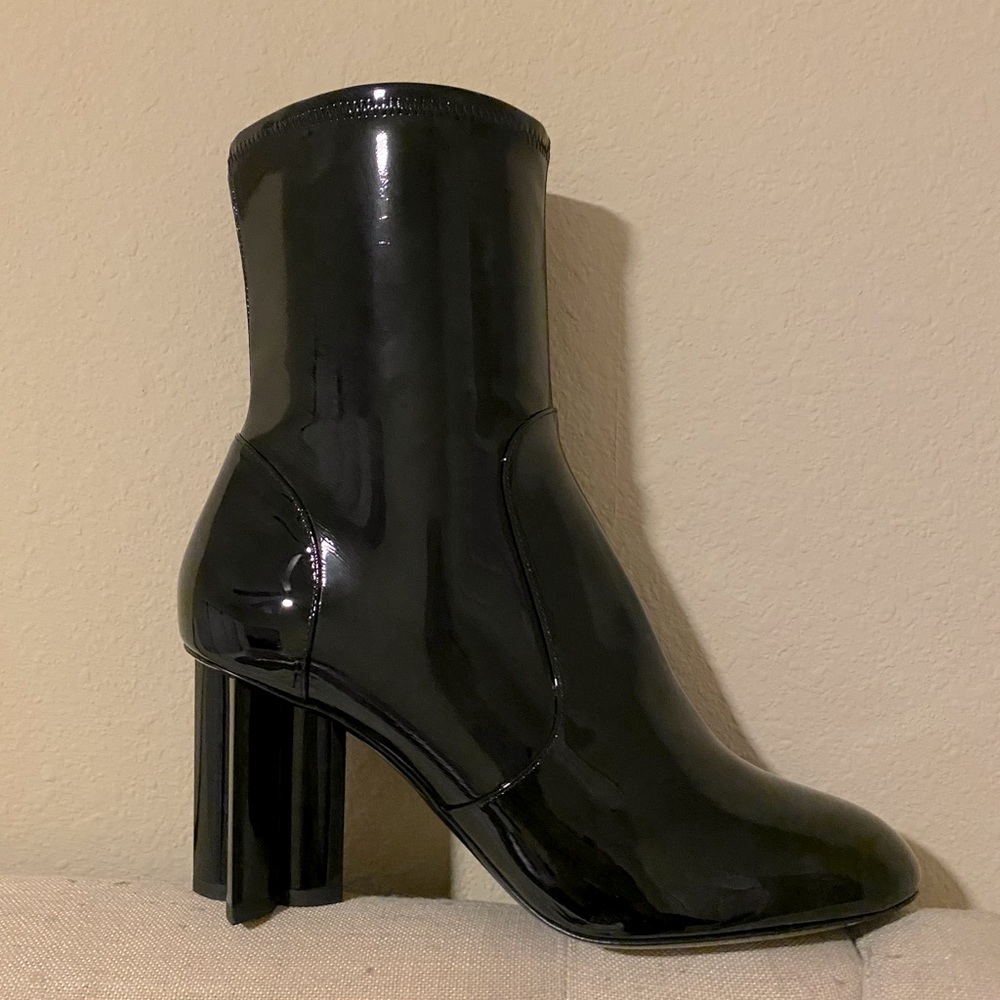 Louis Vuitton silhouette ankle boot